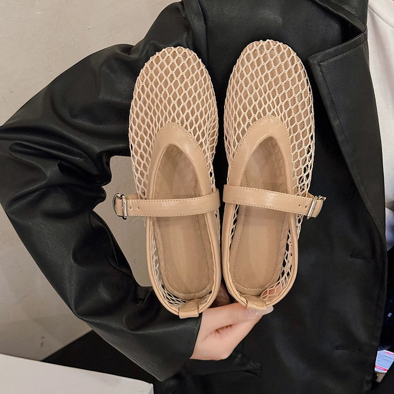 In Summer, Wear Round Toe, Straight Buckles, Casual and Comfortable, Women's Flats, Cut-out Mary Jane Single Shoes, Fishnet Shoes