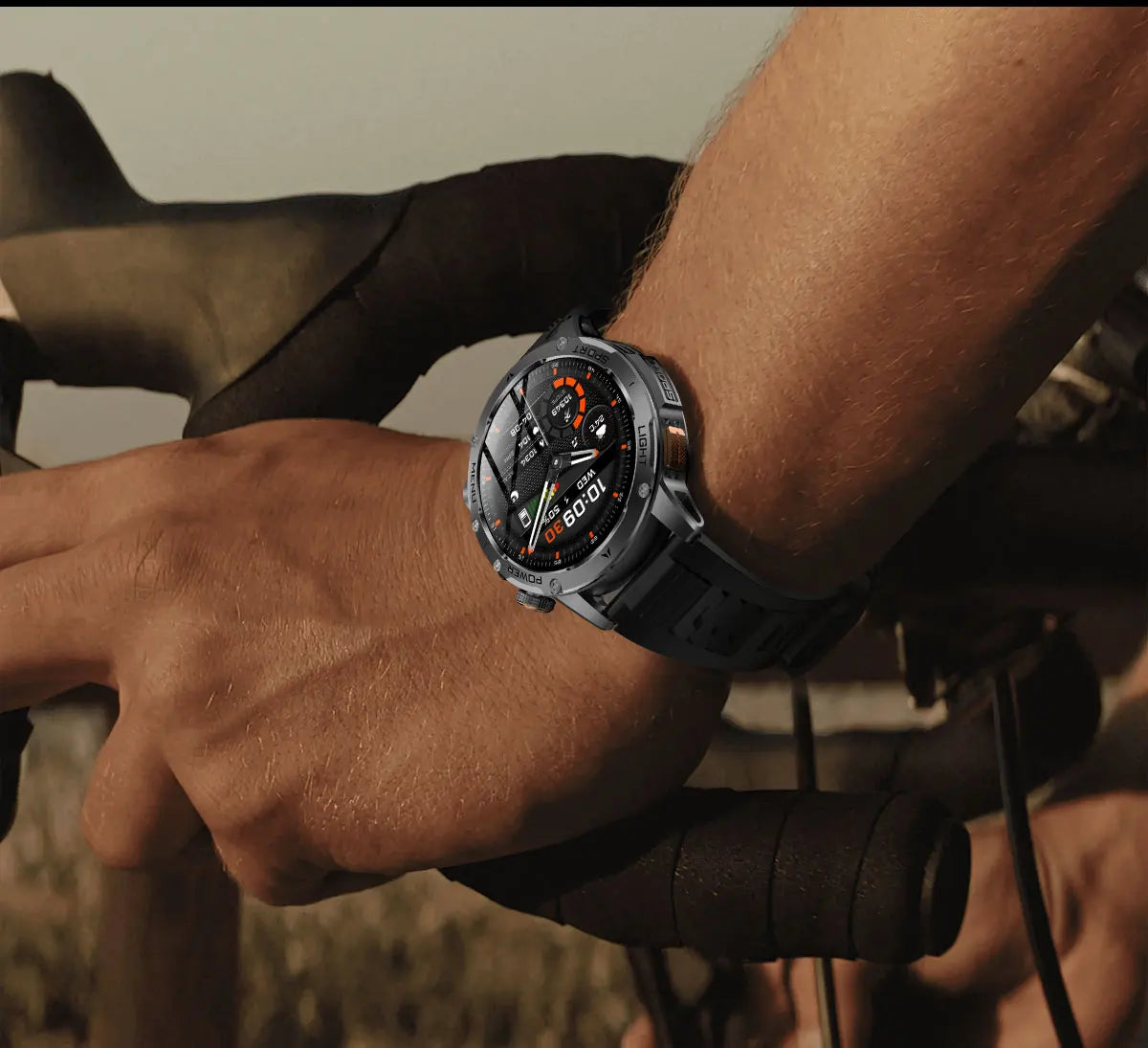 2025 1000mAh Super Capacity Battery Adult Men Smart Watch 1.7-inch Large Screen Bluetooth Call IP68 Waterproof SmartWatch Sports