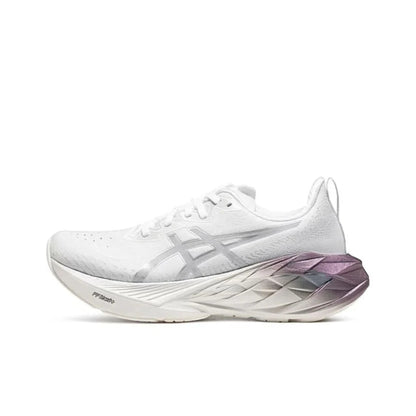 Zapatillas de running Asics Novablast 4 cómodas y transpirables de corte bajo para hombre y mujer