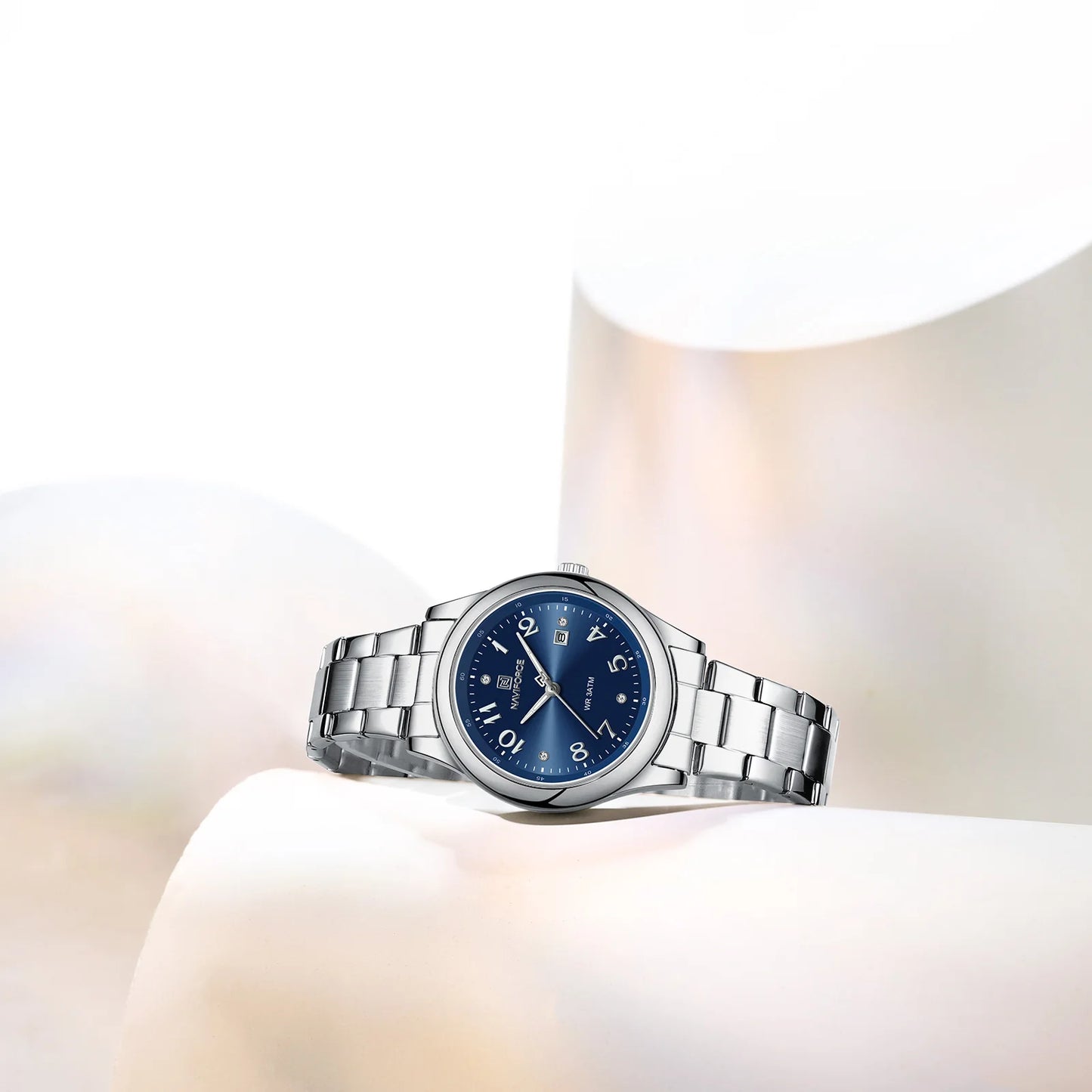 NAVIFORCE Luxury Watch for Women Waterproof Luminous Date Stainless Steel Ladies Quartz Watches Fashion Casual Wristwatch Girl
