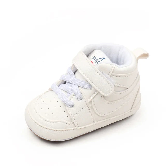 Spring and Autumn Baby Girls and Boys Fashion Design TPR Sole Anti Slip Baby Sports Shoes High Quality Prewalker Shoes BSK4015 