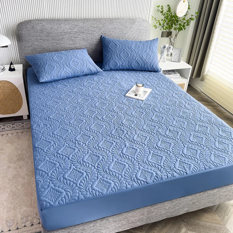 Waterproof Mattress Protector Thicken Fitted Bed Sheet Breathable & Noiseless Mattress Pad for Twin/Double/Queen/King Size Beds