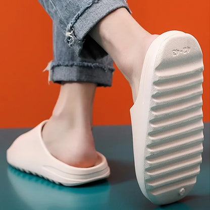Zapatillas de moda para mujer, planas, ligeras, de EVA, para el baño, cómodas, para parejas, para interiores y ducha.