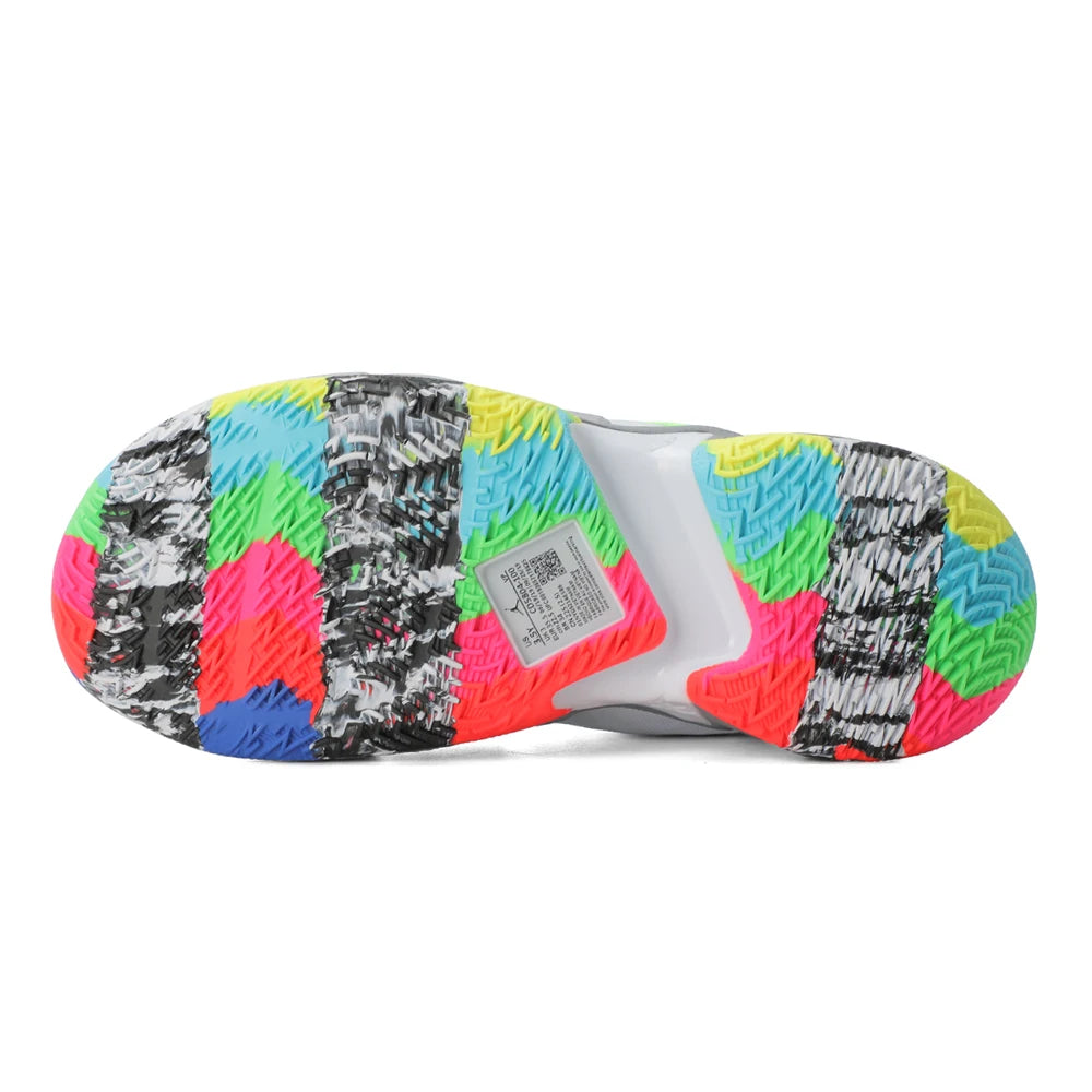 Nike Boys JORDAN WHY NOT ZER0.3 (GS) Basketball Shoes CD5804-100