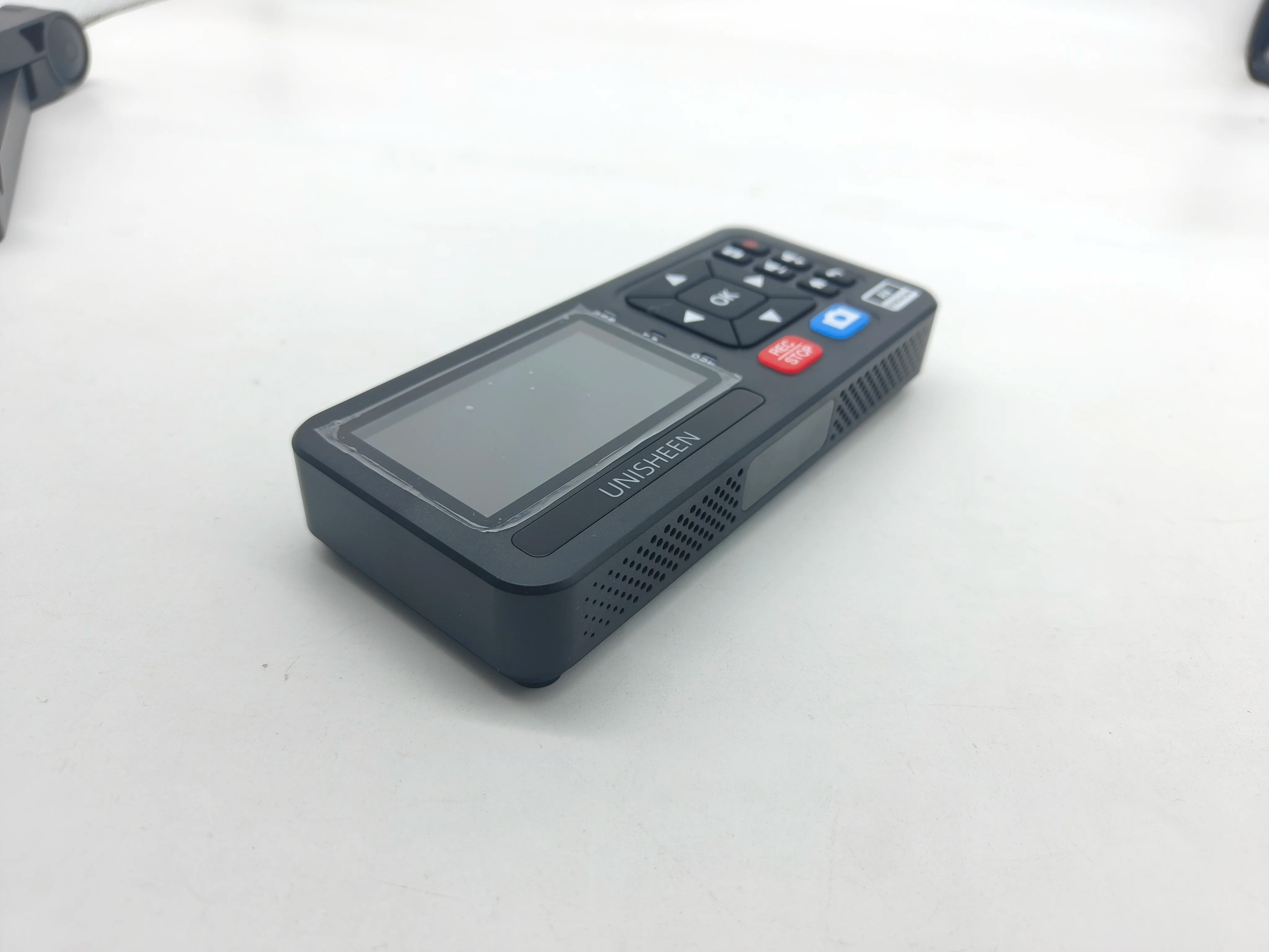 UNISHEEN UR230A Analog CVBS RCA SVideo Camera USB Tape VCR VHS Capture Card Box MP3 Video Recoder
