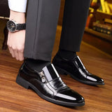 2025Men's Leather Shoes Sharp Pointed Outdoor Anti Slip Flat Fashion Business Zipper Footwear Casual Comfort Male Shoes