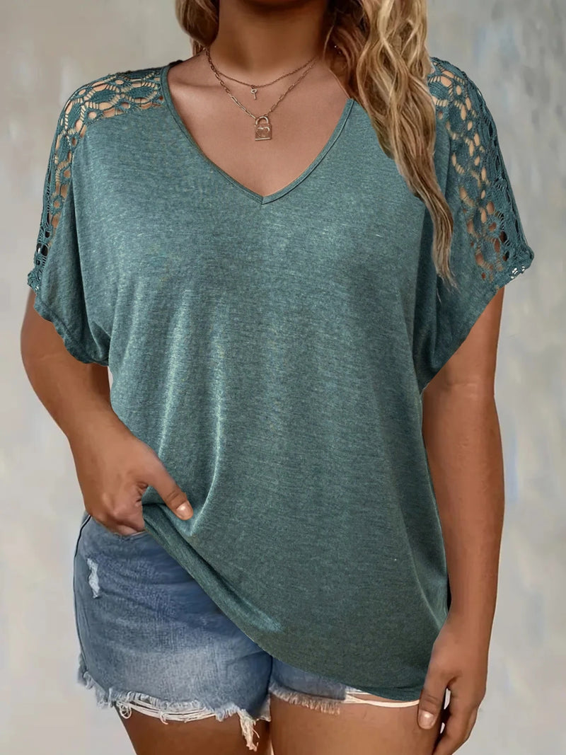 A new plous-size women's T-shirt with loose, perforated lace and solid V-neck short sleeves