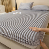 Solid Color Thick Faux Rabbit Fur Mattress Cover Autumn Winter Warm Velvet Mattress Protector Fluffy Soft Plush Fitted Bed Sheet