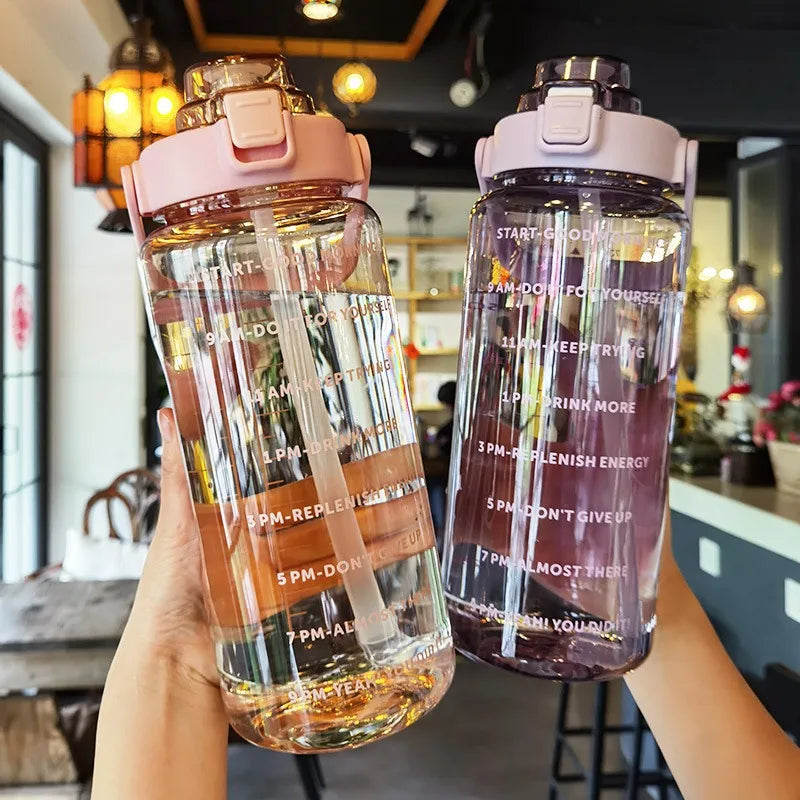 2025 Spring/Summer 2L Large Capacity Outdoor Plastic Bouncing Straw Sports Water Bottle Leak-proof Portable Refill Cups