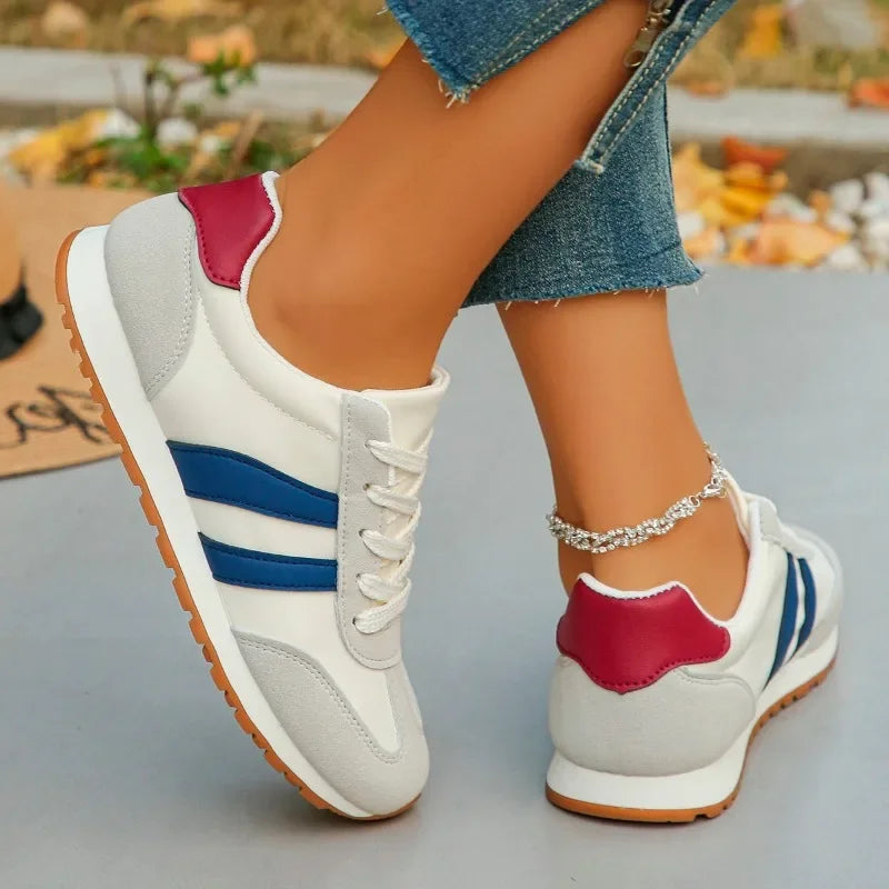 Women's Casual Lightweight Breathable Sport Shoes 2025 Spring Autumn New All-match Running Sneakers Zapatos De Mujer Tenis Jeans