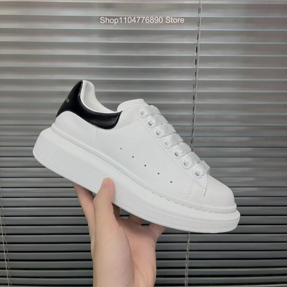 New all-match fashion white shoes men and women thick-soled height-increasing shoes casual couple sports shoes