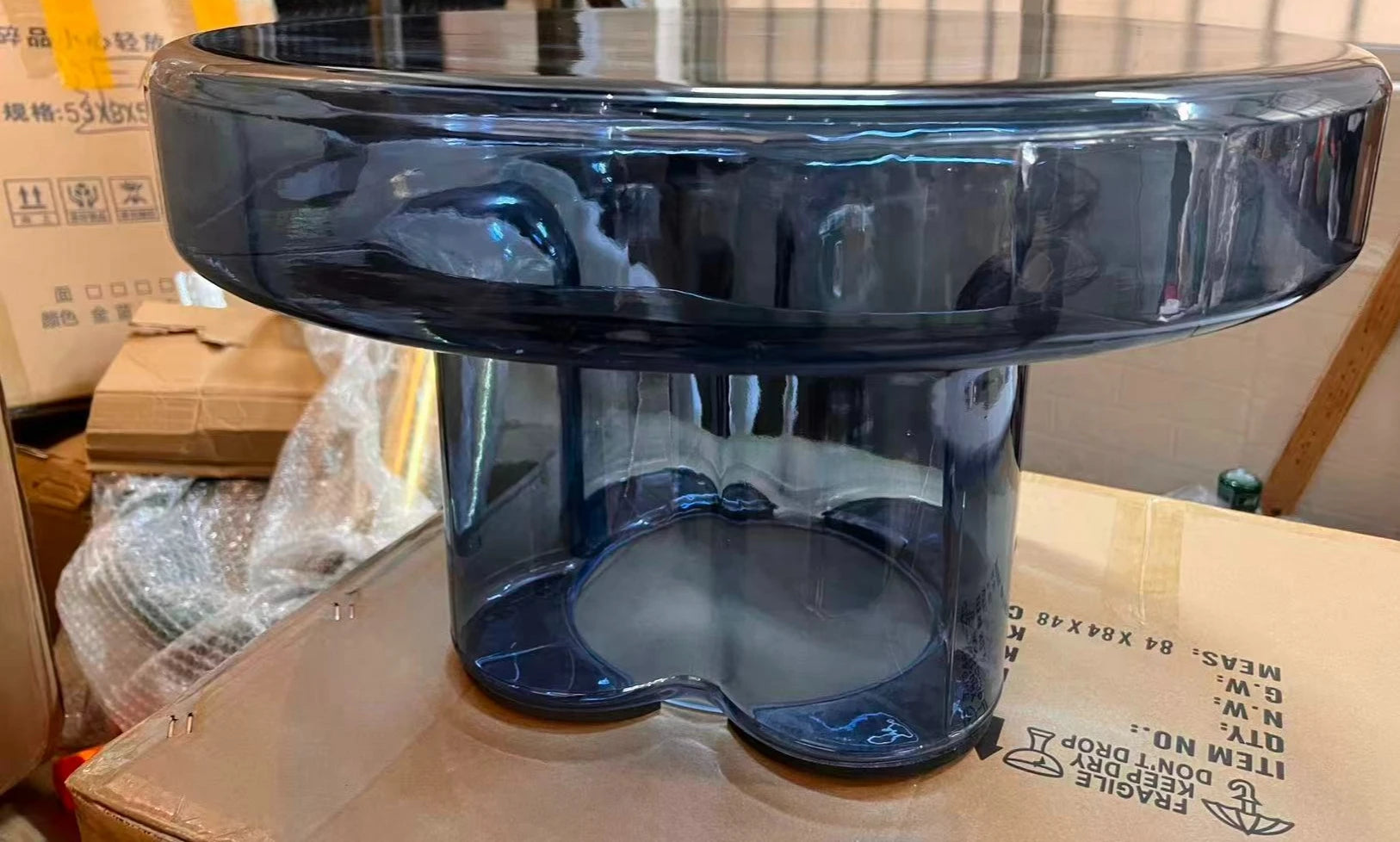 Artistic Glass Coffee Tables, Creative Design End Tables for Living Room , Stylish Accent Tea Table with Various Sizes & Colors