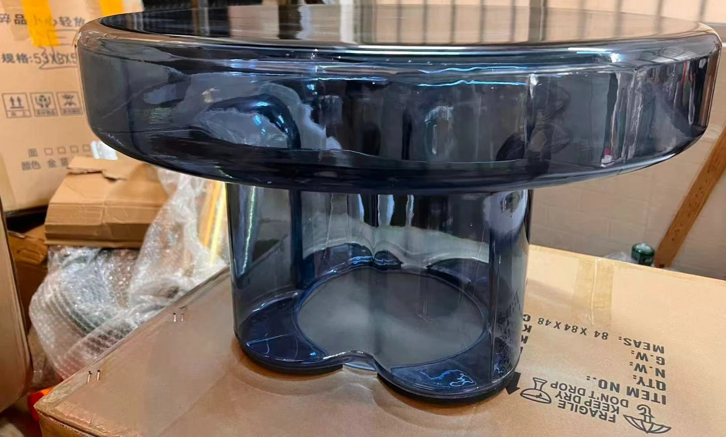 Artistic Glass Coffee Tables, Creative Design End Tables for Living Room , Stylish Accent Tea Table with Various Sizes & Colors
