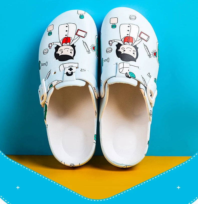 Print Medical Clogs Slip Resistant Doctor and Nurse Slippers Ultra Light Dentist Veterinary Footwear Premium Surgical Shoes YC-1