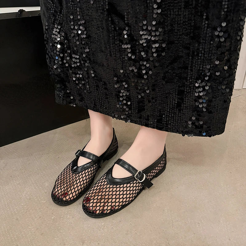 In Summer, Wear Round Toe, Straight Buckles, Casual and Comfortable, Women's Flats, Cut-out Mary Jane Single Shoes, Fishnet Shoes