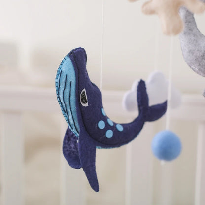 Baby Crib Mobile Rattle Toy Wooden Bed Bell Mobile Hanging Teddy Velvet Bear Doll Toy Newborn Music Box Crib Mobile Bracket Gift