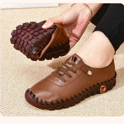 Women's Leather Sneakers Casual Vulcanized Shoes Female Soft Comfortable Flat Loafers Shoes Slip On Zapatillas De Mujer 