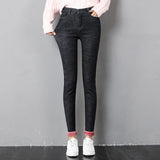 2023 Mujeres Jeans Térmicos Invierno Nieve Cálido Felpa Elástico Jeans Señora Skinny Espesar Polar Denim Pantalones Largos Retro Lápiz Pantalones