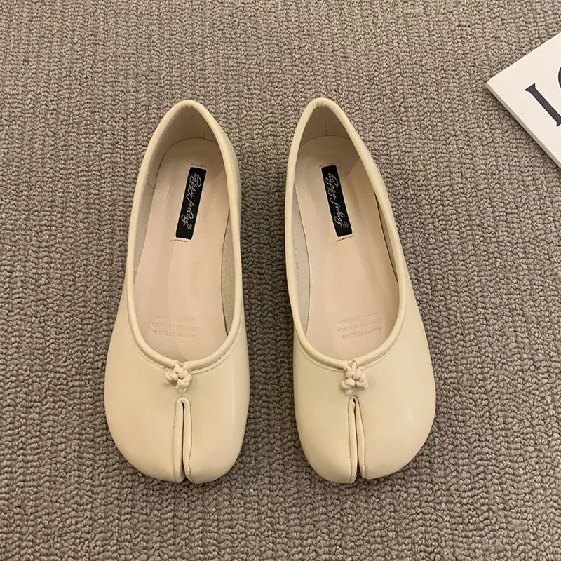 Women Flats Tabi Ninja Shoes Woman Ladies Microfiber Leather Comfy  Flats Split Toe Slippers Soft Bottom Loafers Solid Brief La