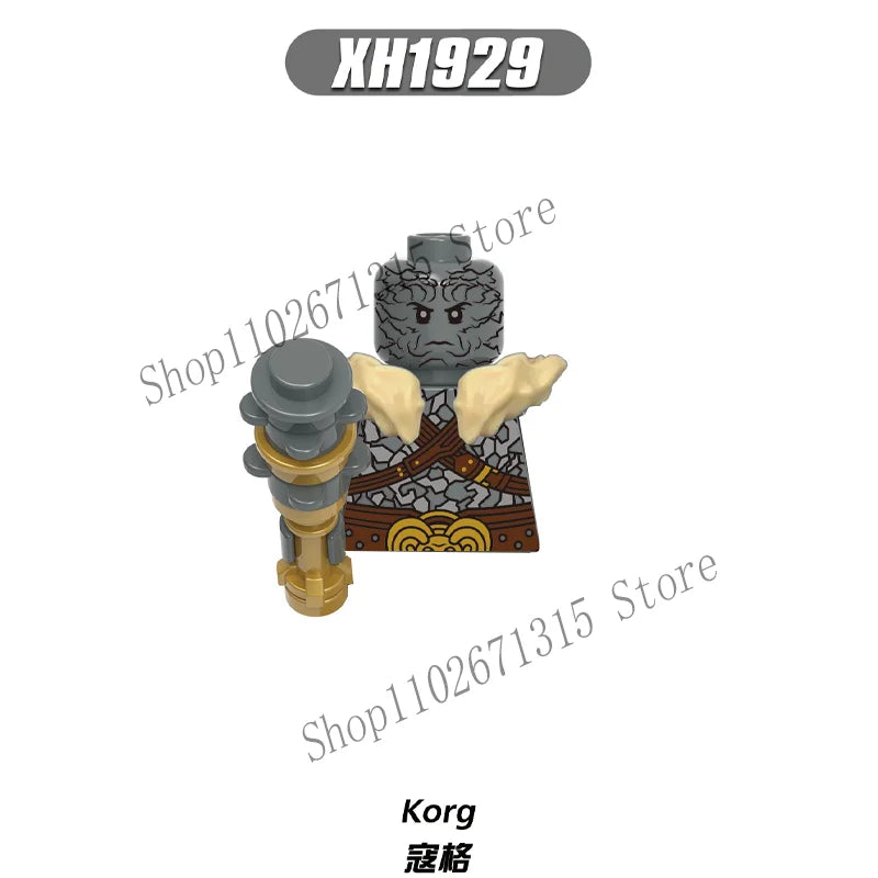 Marvel Avengers Superhero Building Blocks Iron Man Doctor Strange Hulk Thanos Spider-Man Venom Hawkeye Bricks Toys
