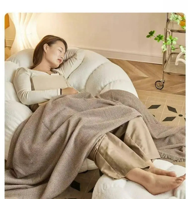 Lazy sofa, small sofa for lying down and sleeping, bedroom balcony leisure chair, cream style lazy chair, tatami chair
