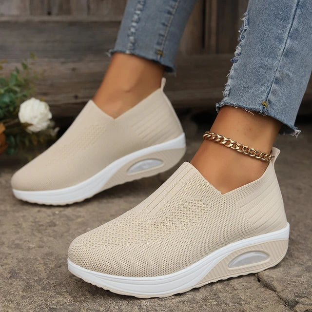 Zapatillas de deporte de malla transpirable para mujer, zapatos con cordones, suela suave, antideslizantes, informales, de moda de verano 