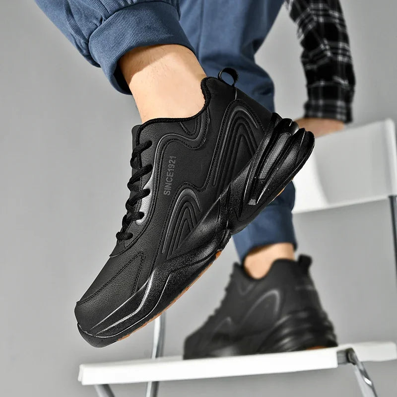 Men Sports Running Shoes Outdoor Walking Soft Casual Sneakers Fashion Designer Leather Sneaker Waterproof Men's Tennis Masculina