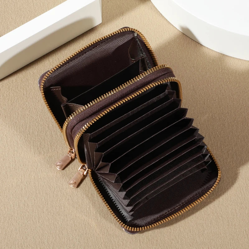 Chic Vintage Zippered Card Holder Wallet for Women - Secure Multi-Card Slots, Fashionable Faux Leather with Coin PurseLuxurious