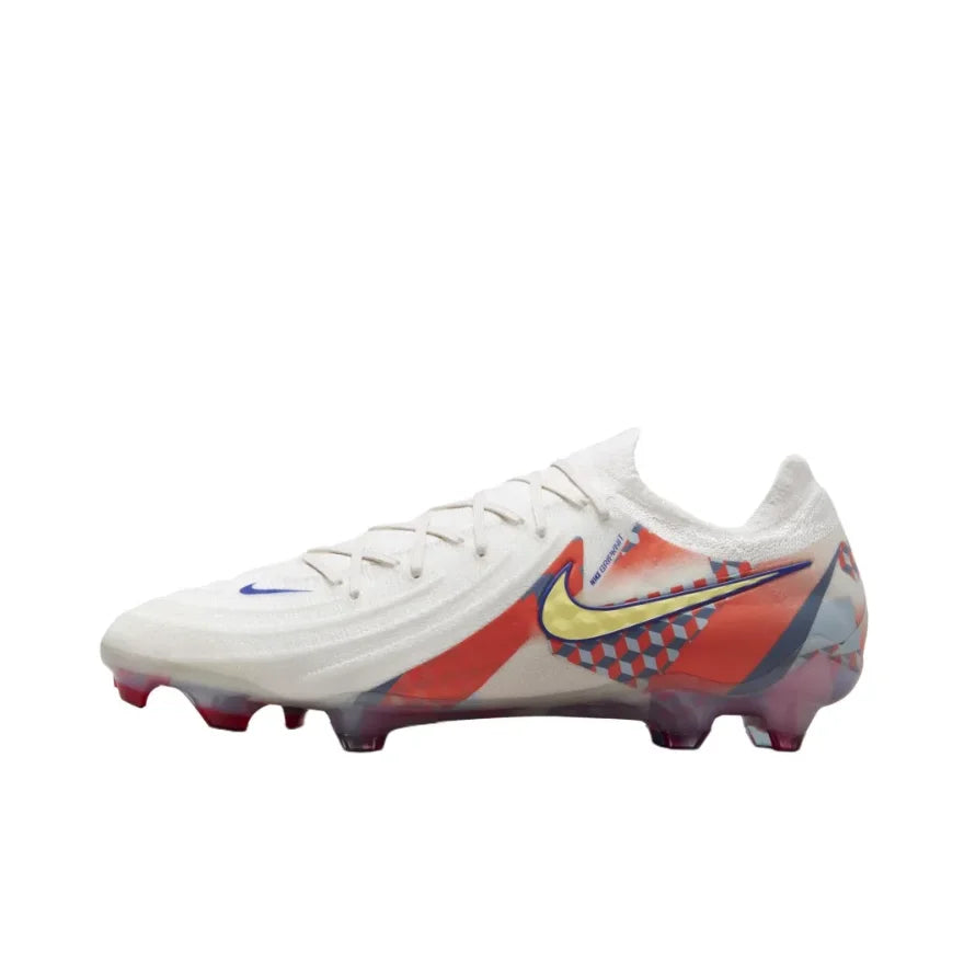 Botas de fútbol Nike Phantom GX 2 Elite FG Low-Top para hombre, cómodas y estables, con agarre y resistencia al desgaste, color negro