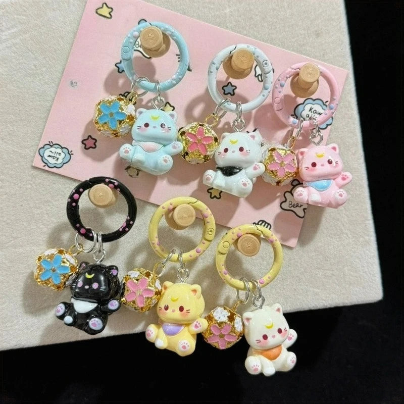 1/6Pcs Colorful Cat Bell Keychains for Friends Backpack Phone Pendant Hangings Couple Cartoon Animal Paw O-shaped Keychains