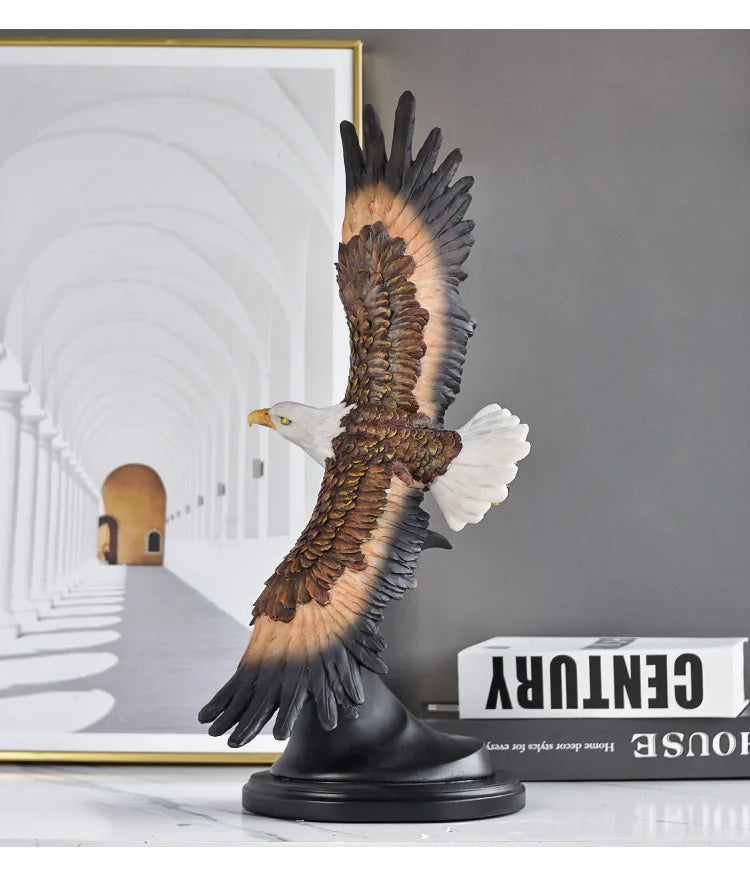 Chinese Style Simulated Eagle Ornaments Resin Decoration for Home Living Room Wine Cabinet Foyer Office Crafts