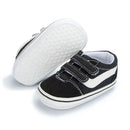 Zapatos Meckior para bebé niño y niña, zapatillas de lona con suela de goma antideslizante y diseño de rayas a cuadros, para primeros pasos, zapatos casuales unisex para bebé.