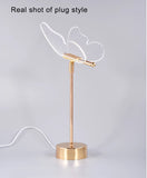Butterfly Led Table Lamp Retro Gold Acrylic Desk Lamps Hotel Villa Art For Living Room Bedside Desktop Decor Led Night Lights
