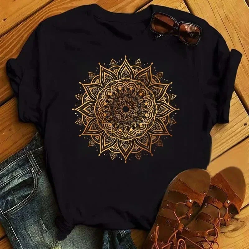 Women's Floral Mandala Printed T-Shirt, Plus Size Loose Short Sleeve Aesthetic Blouse, Casual Fashion, 90s Style, New