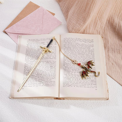 1pc Alloy Sword Dragon Bookmark, Birthday Gift for Book Lovers and Readers, Fantasy Bookworm Silver Gold Gold Pendant