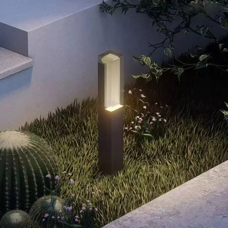 DC voltage outdoor landscape light LED outdoor lawn light IP65 waterproof aluminum alloy material 10W power simple design