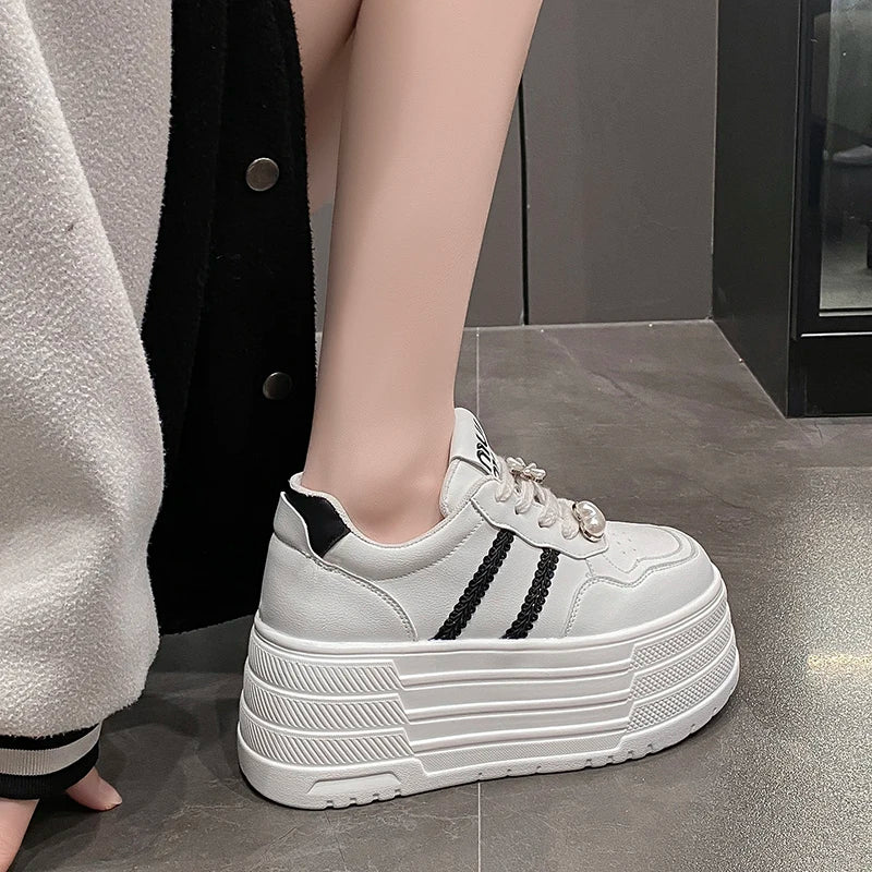 8cm Leather Flats Casual Dad Shoes Chunky Sneakers 2025 Women Platform Sports Shoes Ladies Skateboard Hidden Heels Shoes Tennis