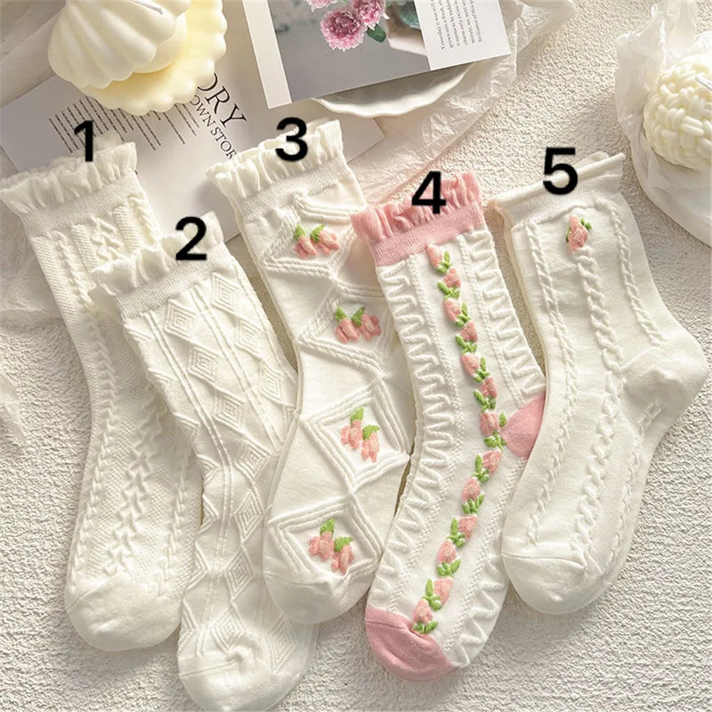 5 Pairs Women White Pink Floral Pattern Socks Cute Sweet Versatile Fashionable Socks Comfortable Breathable Mid Length Socks ﻿