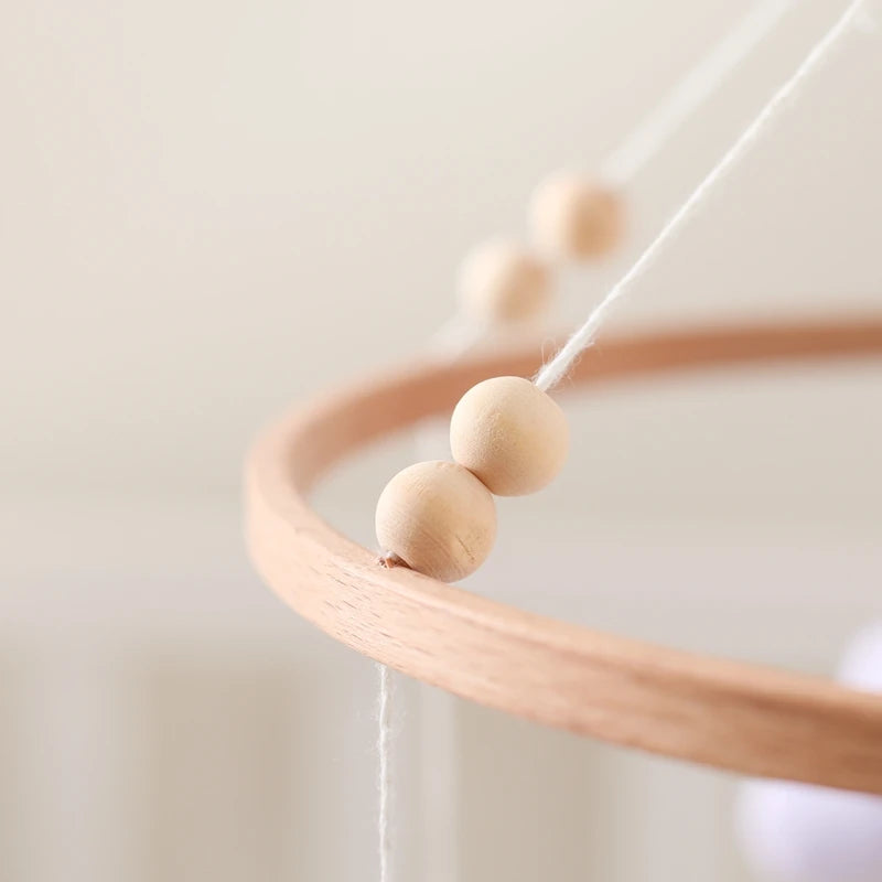 Crib Mobile Bed Bell Wooden Baby Rattles Soft Felt Cartoon Animal Bed Bell Newborn Music Box Hanging Toy Crib Bracket Baby Gifts