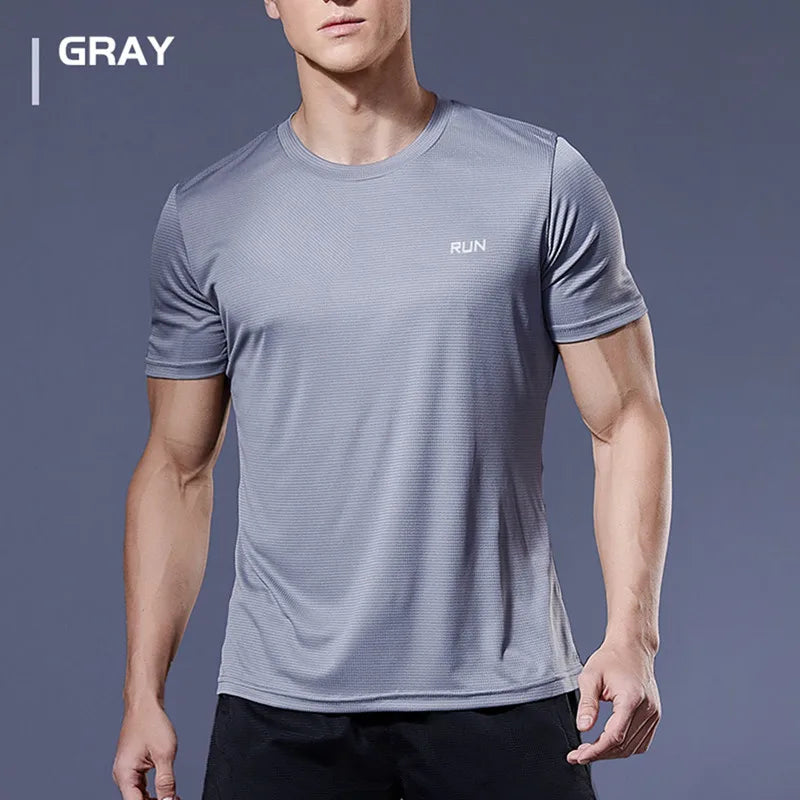 5PCS Men's Solid Color Ultralight Quick Dry Sport T-Shirt, Breathable Lightweight Top For Fitness Training Workout Running Gym