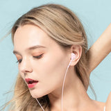 3.5mm In-Ear Earphone Wired with Microphone Earbuds White And Black Headphone Earphones for MP3 MP4 Samsung Huawei Xiaomi Phones