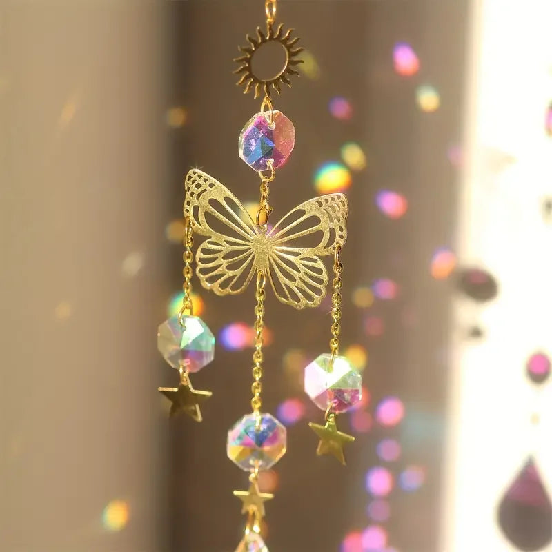 1 atrapasol de cristal con forma de mariposa: prisma de cristal que refleja luces para la decoración del hogar, el jardín y el automóvil.