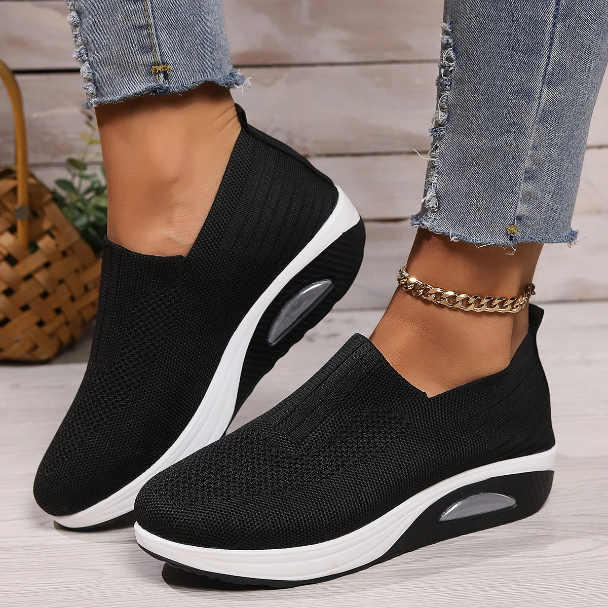 Zapatillas de deporte de malla transpirable para mujer, zapatos con cordones, suela suave, antideslizantes, informales, de moda de verano 