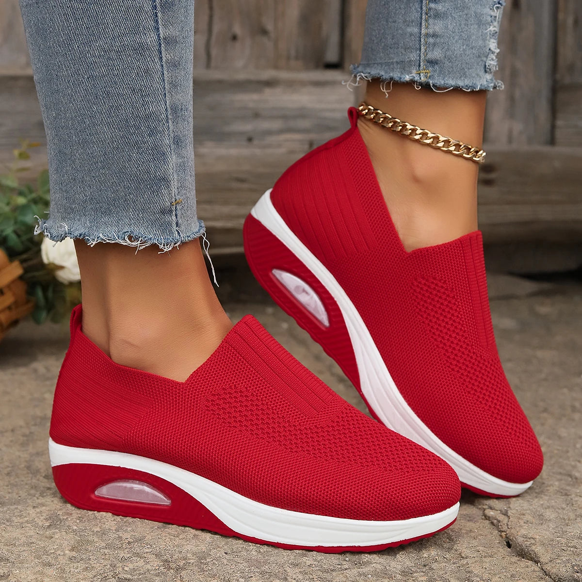 Zapatillas de deporte de malla transpirable para mujer, zapatos con cordones, suela suave, antideslizantes, informales, de moda de verano 