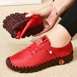 Zapatillas de cuero para mujer, zapatos casuales vulcanizados, mocasines planos suaves y cómodos para mujer, zapatillas sin cordones para mujer 