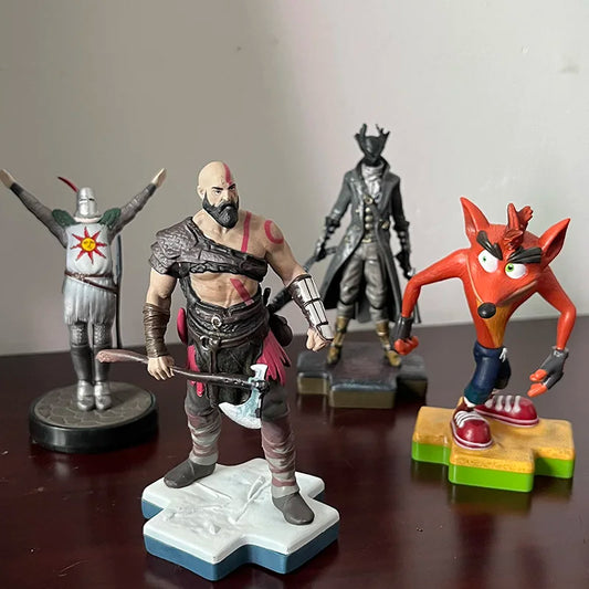 TOTAKU-Figura Crash Bandicoot, God of War, Kratos, Old Hunters, Caçador de Sangue, Dark Souls, Modelo Guerreiro do Sol, Toy Doll, Presente de Aniversário