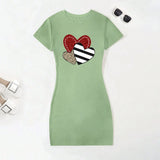 2024 New Fashion Women's Versatile Love Pattern Dress Comfortable Stripes Loose Casual Comfortable Plus Size Dress 