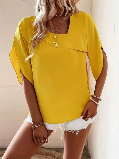 Blusa de color liso con escote asimétrico, dobladillo recto y mangas con volantes