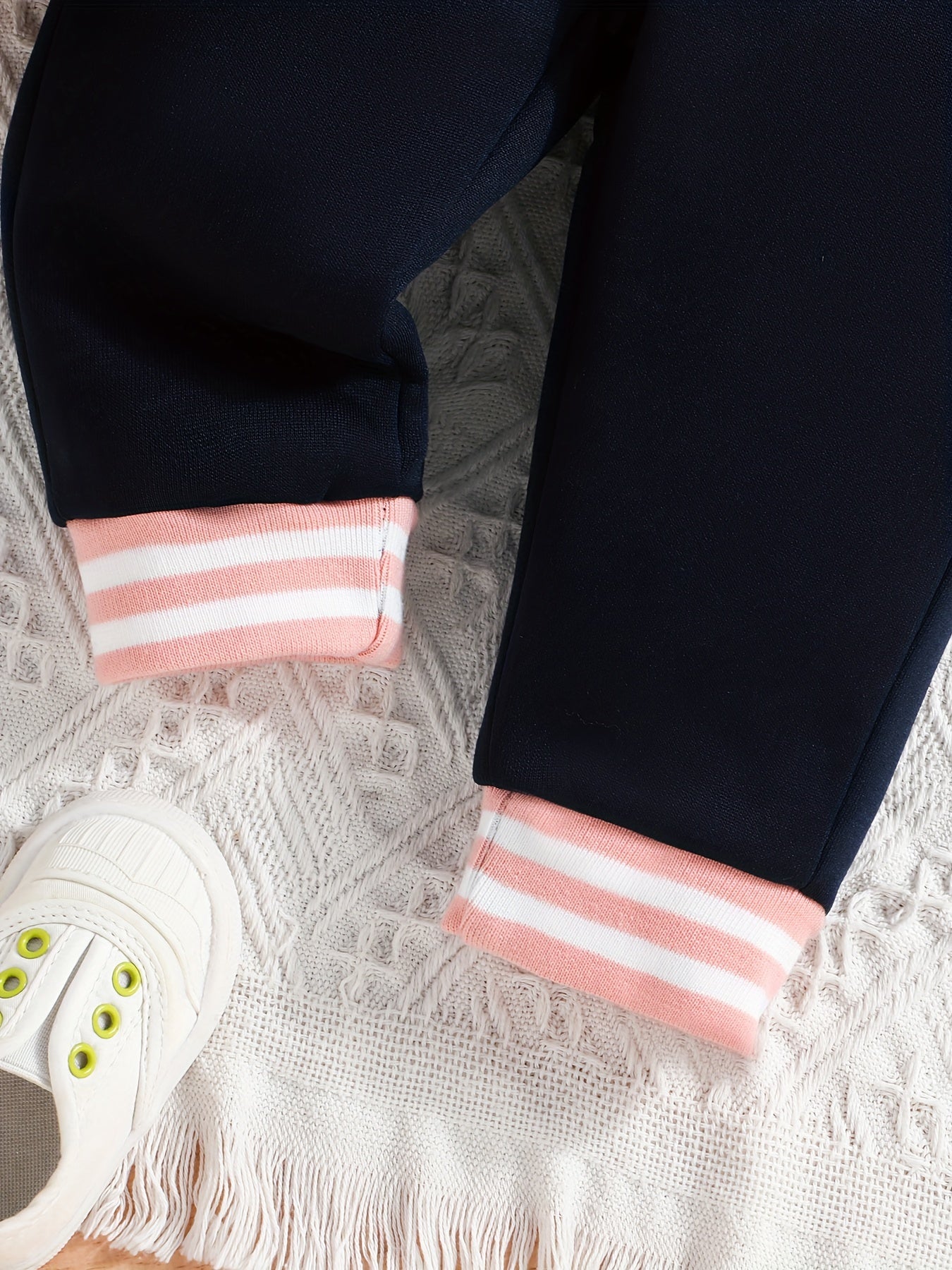 Conjuntos casuales bonitos, conjunto de abrigo y pantalón de béisbol con estampado de letras para niñas pequeñas, ropa de exterior para primavera y otoño.