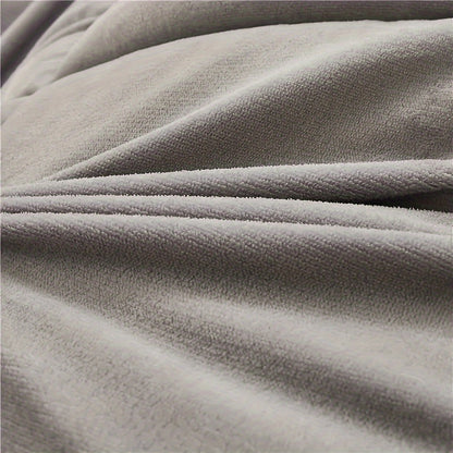 Reversible Plaid Comforter - Contemporary All-Season Quilted Duvet Insert with Box Stitch, Ultra Soft Milk Velvet Fabric, Medium Weight Polyester Fill, Machine Washable, Multipurpose - Available in 9 Sizes, Christmas Present